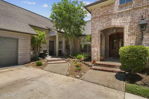 Exterior - 209 Culpepper Blvd, Madison, MS 39110 photo 6 of 22
