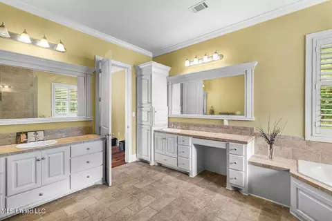 Bath - 209 Culpepper Blvd, Madison, MS 39110 photo 4 of 6