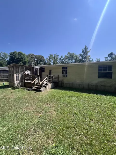 3204 Oak Ridge Rd, Vicksburg, MS 39183