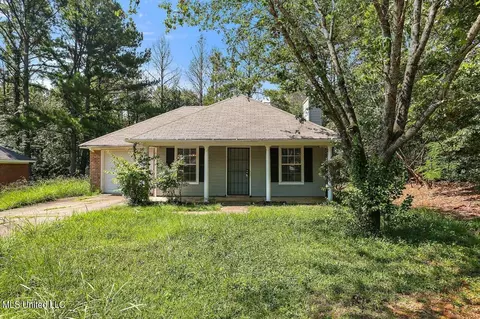 631 Edward Cv, Jackson, MS 39212