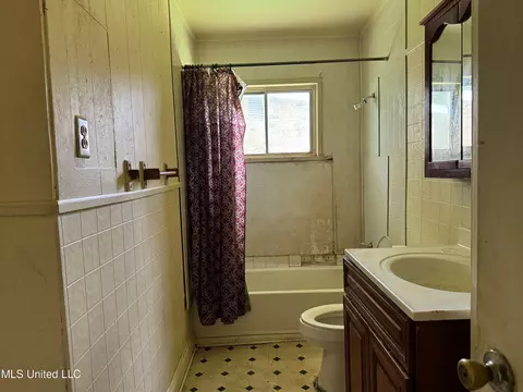 592 Witsell Rd, Jackson, MS 39206 photo 5
