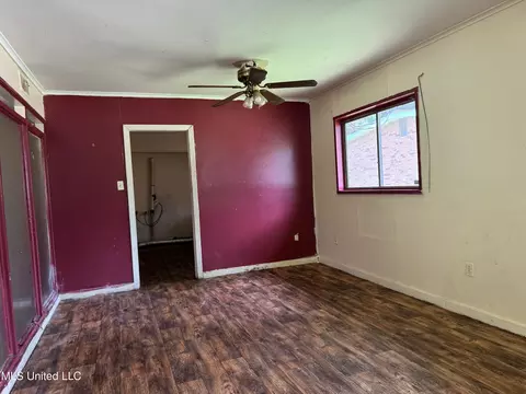 592 Witsell Rd, Jackson, MS 39206 photo 4