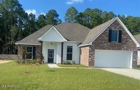 874 Leeward Dr, Biloxi, MS 39532