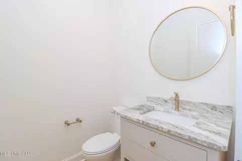 Bath - 913 Brookhollow Court Ct, Flowood, MS 39232 photo 10 of 19
