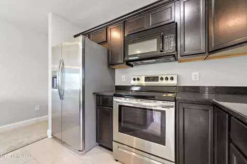 16910 Desmare St, Gulfport, MS 39503 photo 9