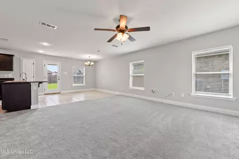 16910 Desmare St, Gulfport, MS 39503 photo 6