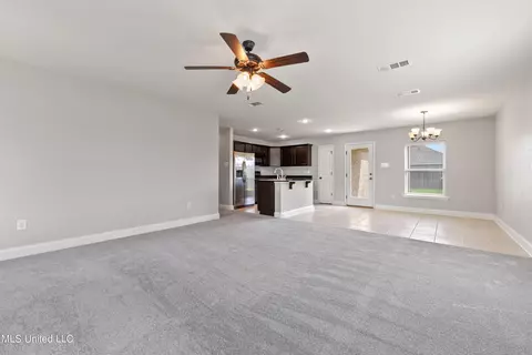 16910 Desmare St, Gulfport, MS 39503 photo 5