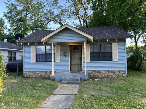 915 Randall St, Jackson, MS 39203 photo 1