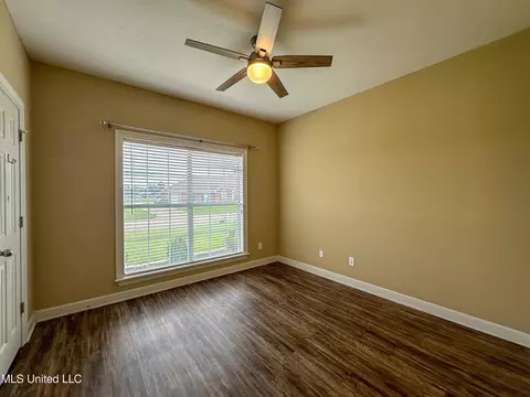 338 Mallory Dr, Byram, MS 39272 photo 11