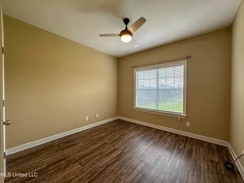 338 Mallory Dr, Byram, MS 39272 photo 13