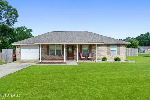 23273 Autumn Hills Dr, Saucier, MS 39574