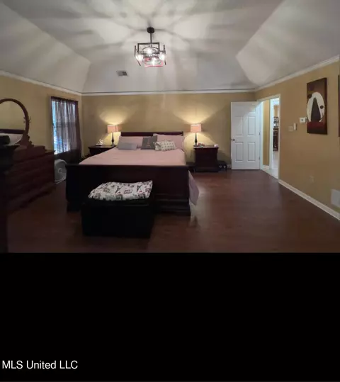Bedroom - 6351 Cheyenne Dr, Olive Branch, MS 38654 photo 1 of 3