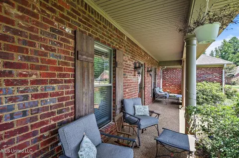 1004 Hampton Way, Florence, MS 39073 photo 4