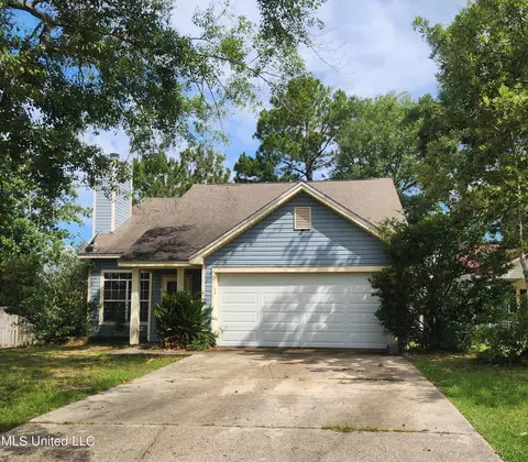 14115 Ridgeway Dr, Gulfport, MS 39503