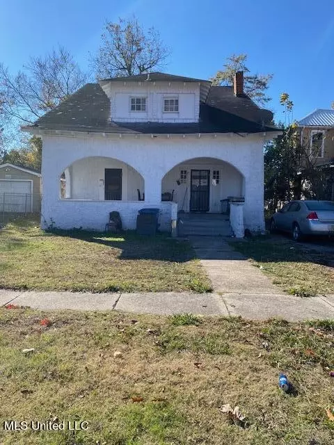 110 Oakhurst Ave, Clarksdale, MS 38614