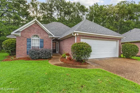 130 Cowles Creek Rd, Clinton, MS 39056