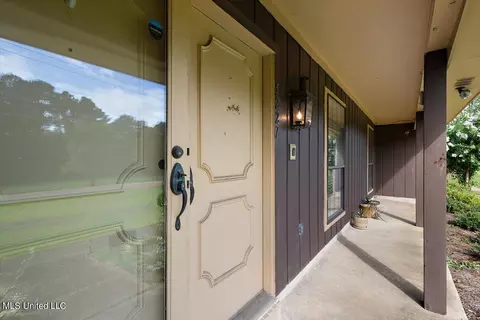 5227 Forest Hill Rd, Byram, MS 39272 photo 5