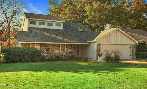 407 Spike Rdg, Canton, MS 39046