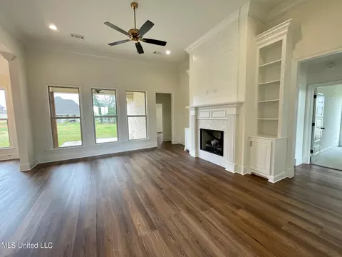 236 Baleigh Dr, Canton, MS 39046 photo 10
