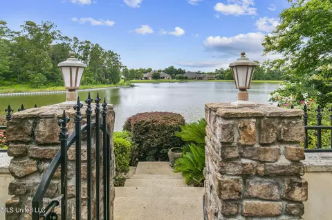 Exterior - 504 Jasper Cir, Flowood, MS 39232 photo 13 of 16