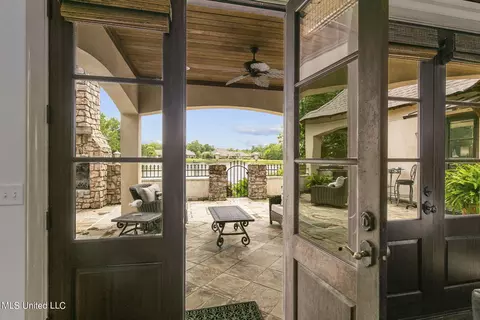 Exterior - 504 Jasper Cir, Flowood, MS 39232 photo 3 of 16