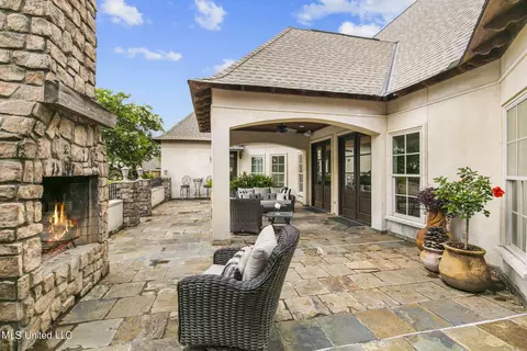 Exterior - 504 Jasper Cir, Flowood, MS 39232 photo 10 of 16