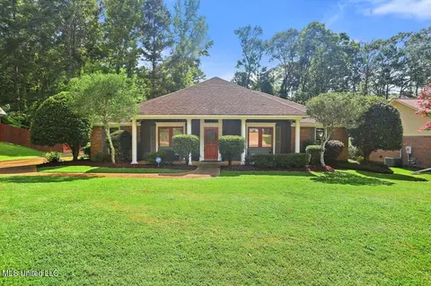 161 Hanover Dr, Brandon, MS 39047