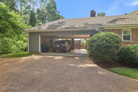 161 Hanover Dr, Brandon, MS 39047 photo 4