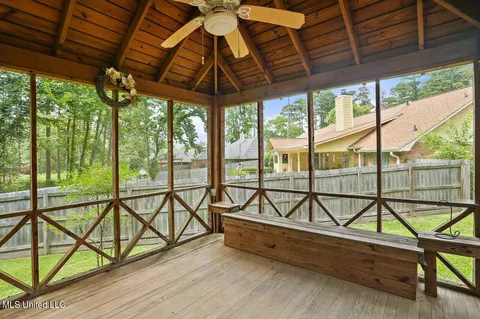 161 Hanover Dr, Brandon, MS 39047 photo 32