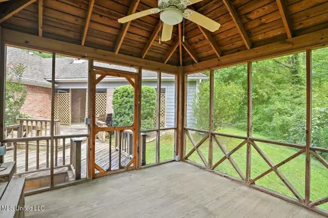 161 Hanover Dr, Brandon, MS 39047 photo 33