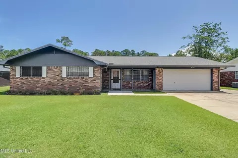 2159 Rustwood Dr, Biloxi, MS 39532