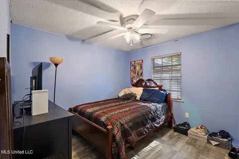 Bedroom - 1540 Westbrook Rd, Jackson, MS 39211 photo 4 of 4