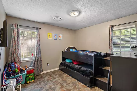 Bedroom - 1540 Westbrook Rd, Jackson, MS 39211 photo 3 of 4