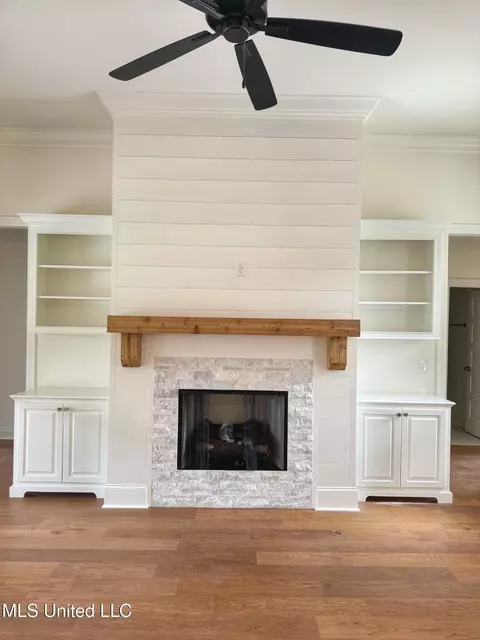 Living - 108 Grayson Way, Madison, MS 39110 photo 4 of 4