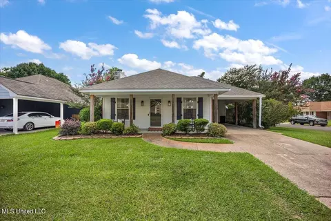 390 Audubon Cir, Brandon, MS 39047