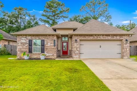 15233 Clemson Ave, Gulfport, MS 39503