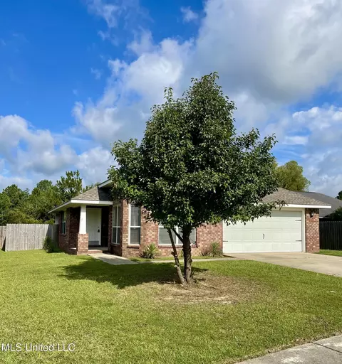14645 Canal Crossing Blvd, Gulfport, MS 39503