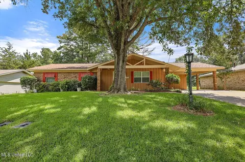 3414 Christy Dr, Pearl, MS 39208