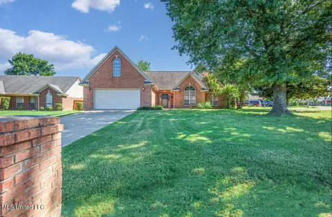 1191 Custer Dr, Southaven, MS 38671