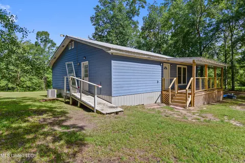 176 Long Leaf Rd, Lucedale, MS 39452 photo 2
