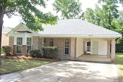 2003 Windchase Cir, Brandon, MS 39042