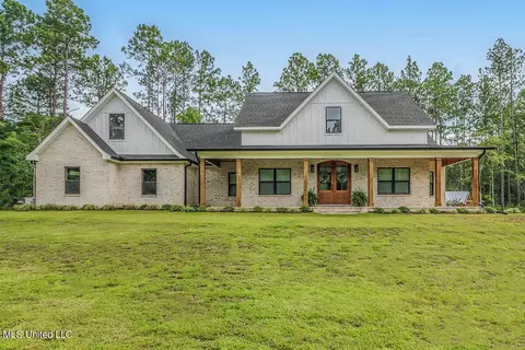 26024 Dennis Nelson Rd, Lucedale, MS 39452