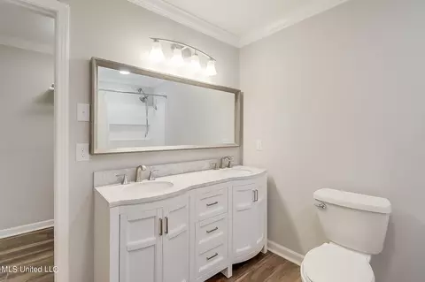 Bath - 2128 Atkinson Rd, Biloxi, MS 39531 photo 3 of 3