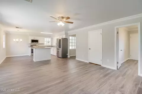 Living - 2128 Atkinson Rd, Biloxi, MS 39531 photo 5 of 5