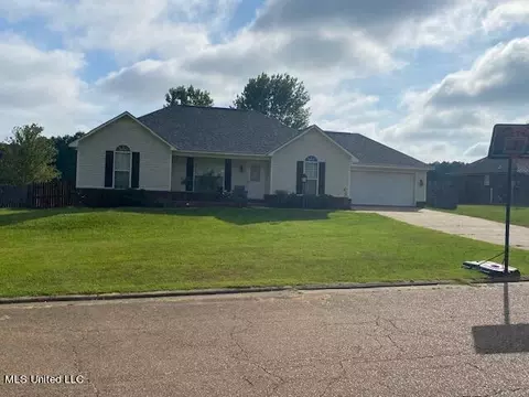 323 Blair Cove Cv, Oxford, MS 38655
