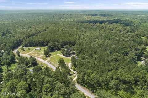 7 Sunshine Rd # A, Brooklyn, MS 39425 photo 3