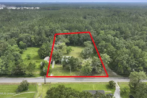 16027 Landon Rd, Gulfport, MS 39503