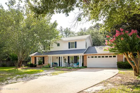 3612 Hedgewood Cv, Ocean Springs, MS 39564