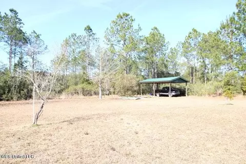 2424 Gibson Rd, Moss Point, MS 39562 photo 18