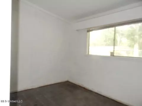 Bedroom - 926 Branch St, Jackson, MS 39212 photo 5 of 6